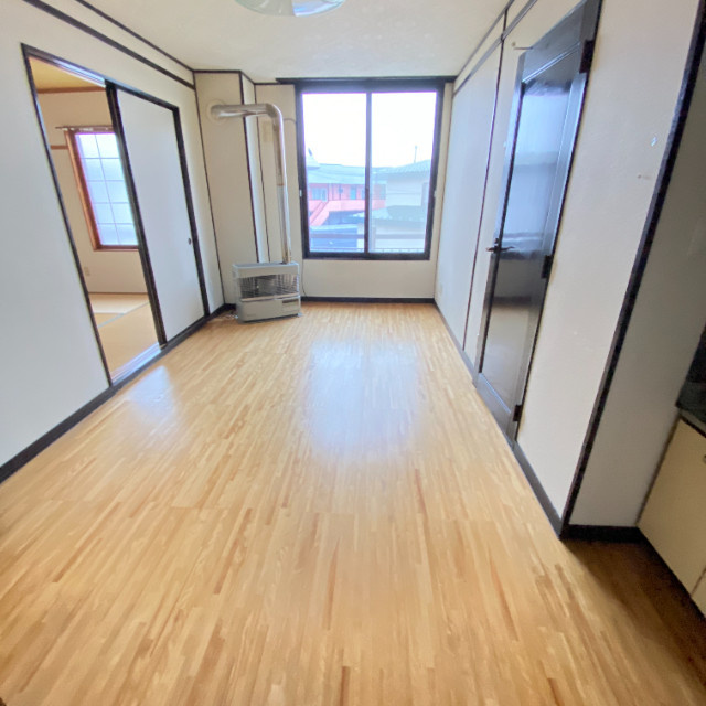 ハイツ・リバーウェーブの居間・リビング