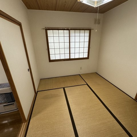 アラモードＳ・Ｋの内装