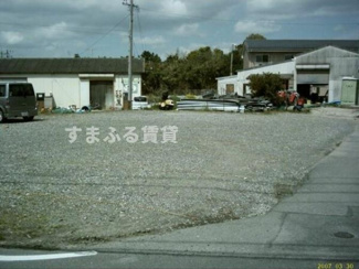 【駐車場】