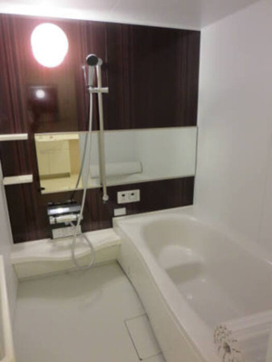 【浴室】 | リバーベル