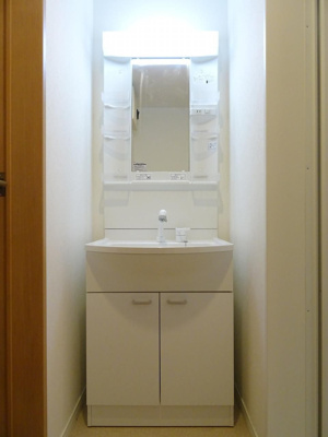 【独立洗面台】 | アルバーノnono七隈 | 別号室の写真になります。現況優先。