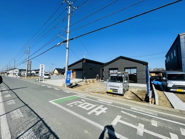 川越市菅間22-1期　新築戸建の前面道路含む現地写真|南側6.0ｍ市道