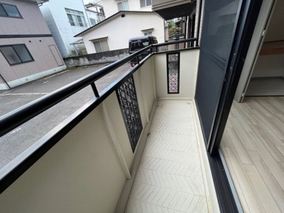 【バルコニー】 | シャルム石手