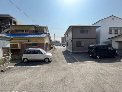 【駐車場】 | シャルム石手