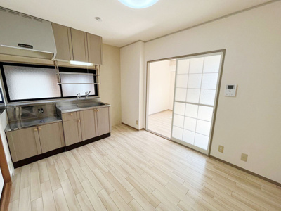 【居間・リビング】 | シャルム石手