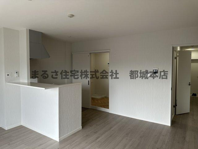 ミライデイズ三股の居間・リビング