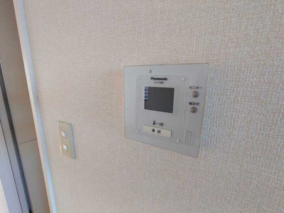 【セキュリティ】 | ヴィヴレ堀川