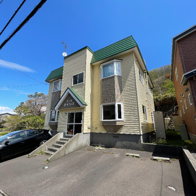 コーポアイリスの外観