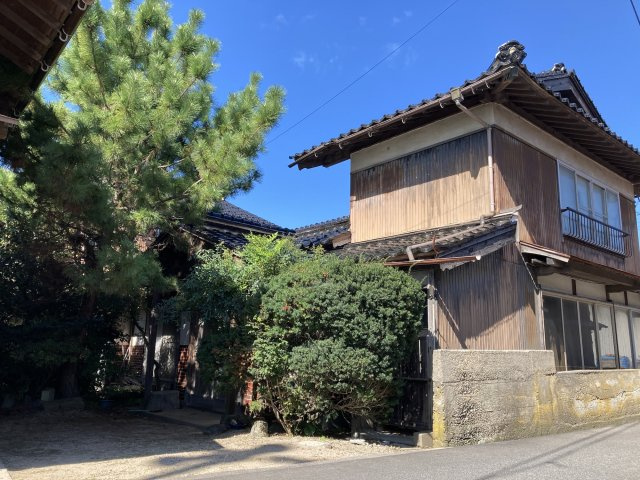 西伯郡大山町上萬　土地（現況渡し）の外観