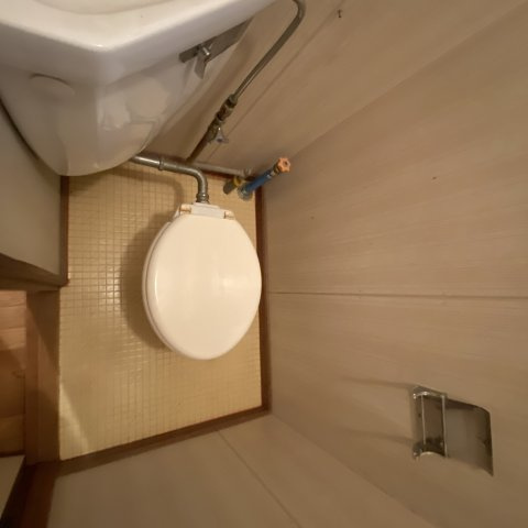 眞島アパートのトイレ