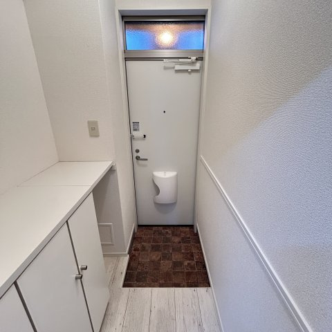 ゴールデンハイツＡの玄関