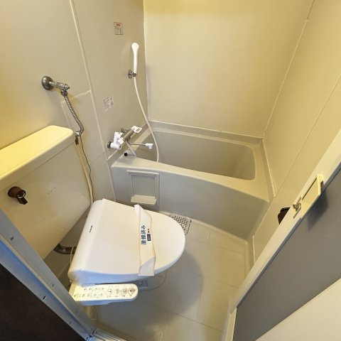 ゴールデンハイツＡの浴室