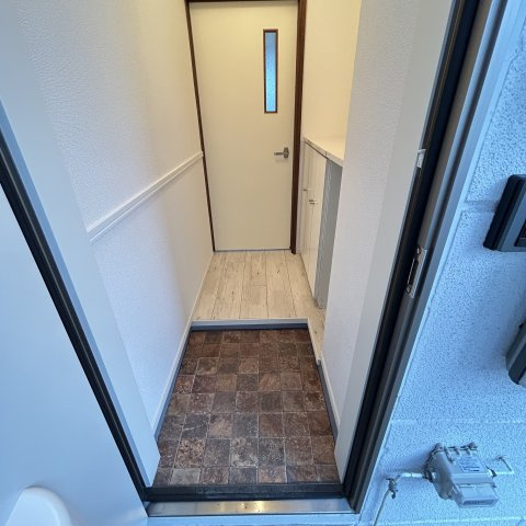 ゴールデンハイツＡの玄関