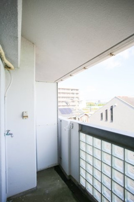 【バルコニー】 | 第3井村ハイツ | 落ち着いた時間を過ごせるバルコニーです