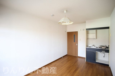 【居間・リビング】 | 第3井村ハイツ | ゆったりとしたリビングです