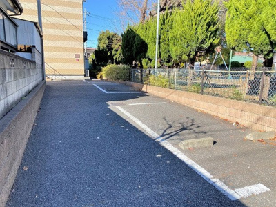 【駐車場】 | シャルマン北越谷V