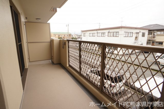 熊本市東区花立６丁目の賃貸マンションのバルコニー