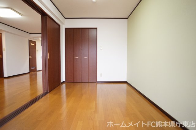 熊本市東区花立６丁目の賃貸マンションの内装