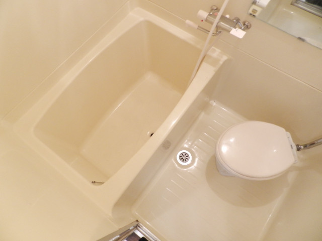 港北ハイツの浴室