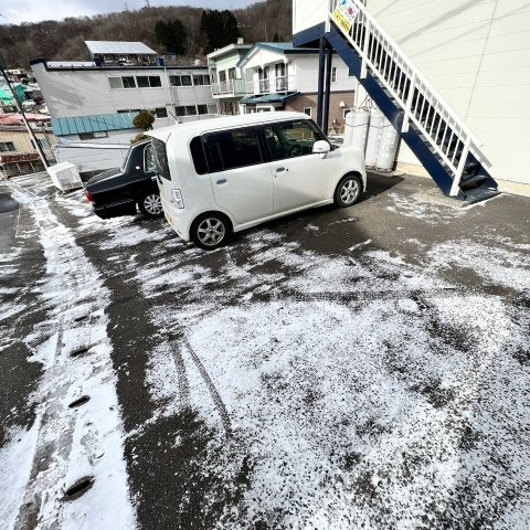 港北ハイツの駐車場