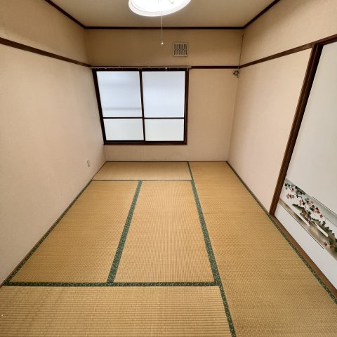 港北ハイツの和室