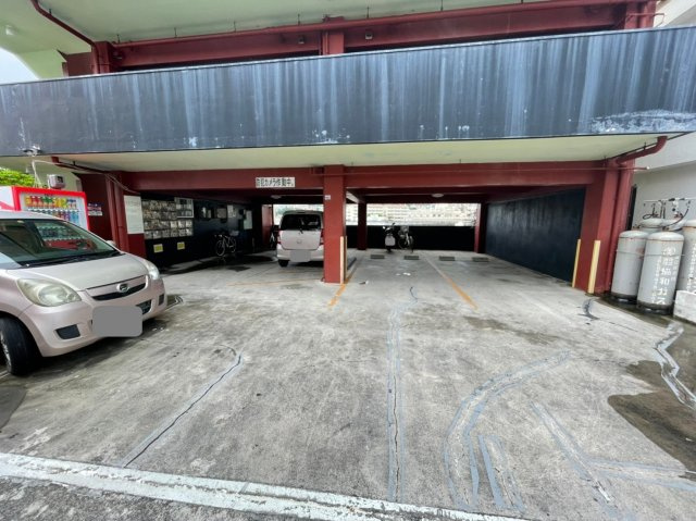【駐車場】 | クレアールＭＩＹＡＢＩ３ | クレアールＭＩＹＡＢＩ３★那覇市繁多川エリア