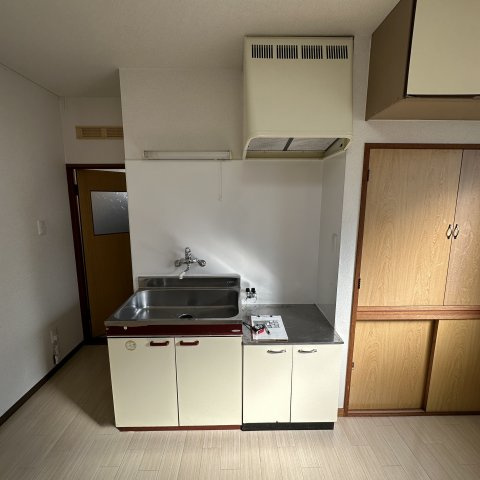 メゾンウエダのキッチン