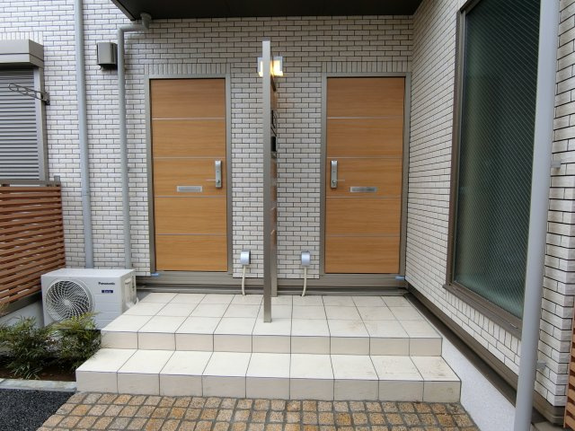 【エントランス】 | ハーブス カモミール