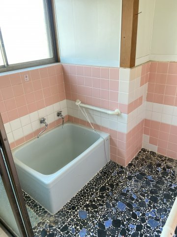 勿来町四沢天ヶ作　7DKの庭