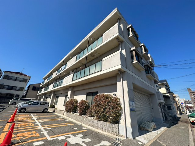 ポート・パレの外観