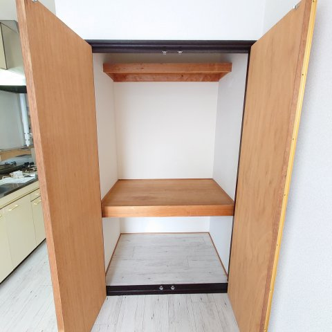 セゾン・ド・フェニックスの収納