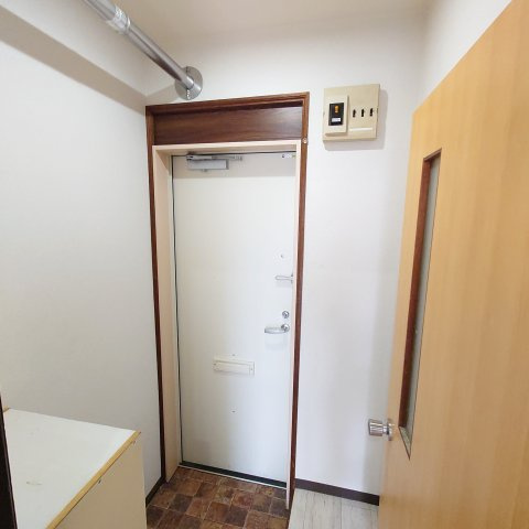 セゾン・ド・フェニックスの玄関