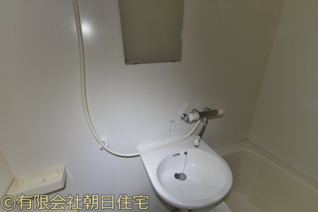 レインボー２の洗面所