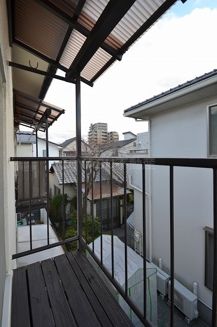 さつき荘のバルコニー