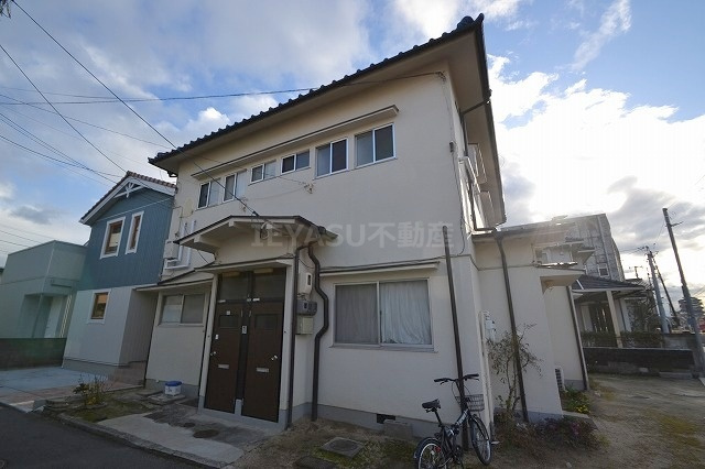 さつき荘の外観