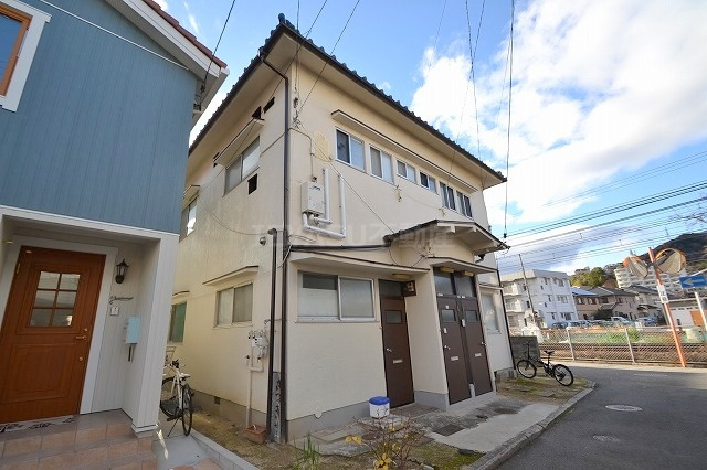 さつき荘の外観