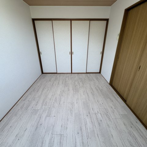 ハイツKIMURAの洋室