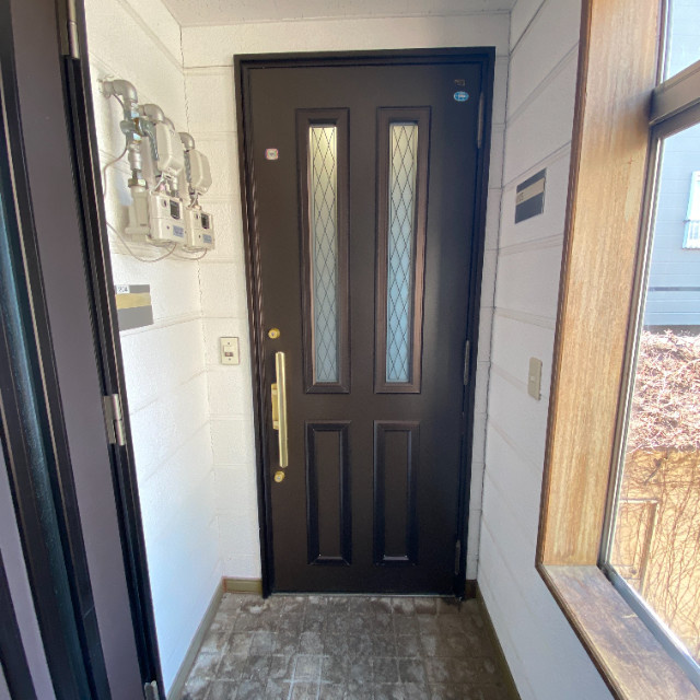 ハイツいとの玄関