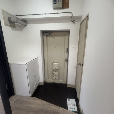 ＫＴハイツの玄関|収納もある玄関です