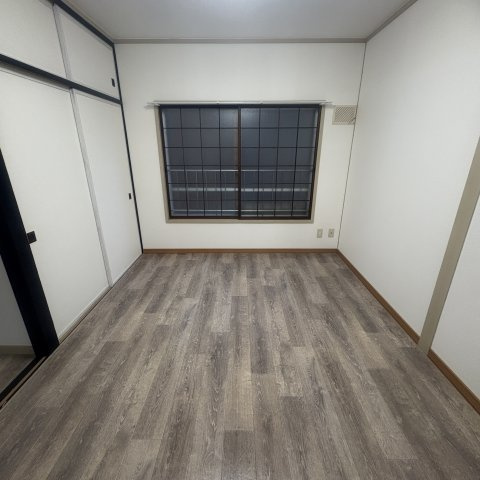 ＫＴハイツの洋室