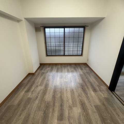 ＫＴハイツの洋室
