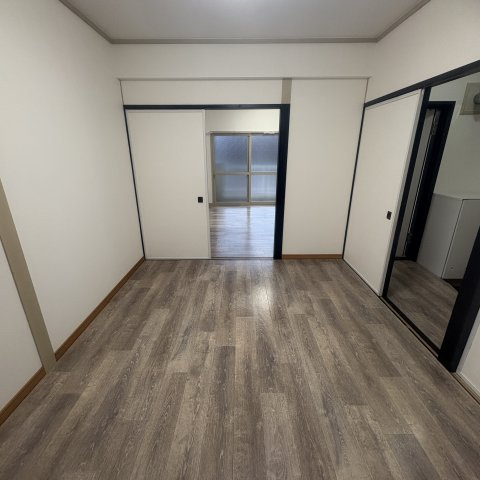 ＫＴハイツの洋室