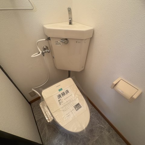ＫＴハイツのトイレ|落ち着いたトイレです