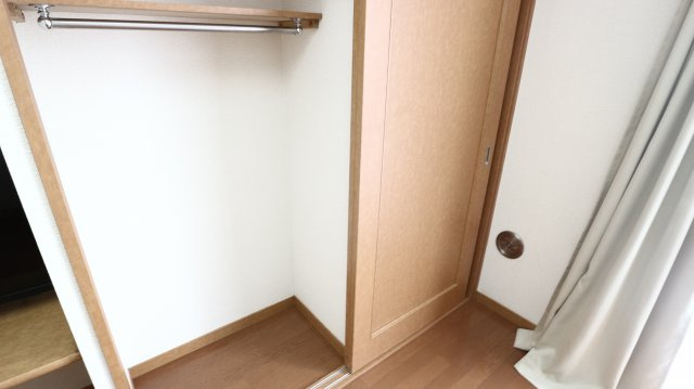 レオパレスけやき台の収納|画像10
