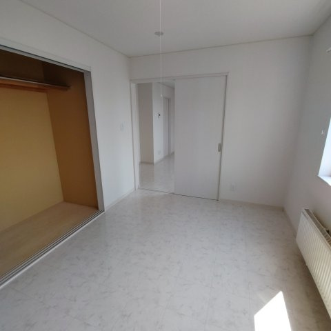 ハイツからんⅠの居間・リビング