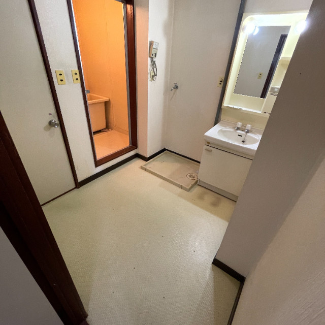 大内第2ビルの洗面所