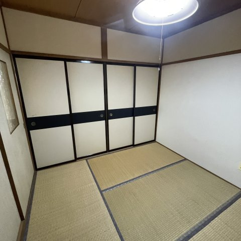 コーポ原田の和室