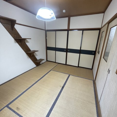 コーポ原田の和室