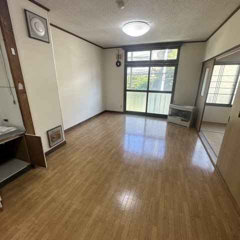 コーポ原田の居間・リビング