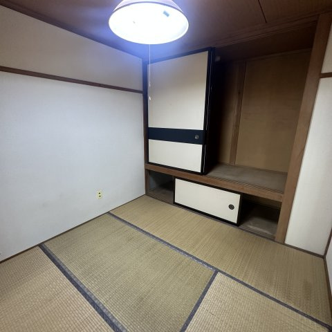 コーポ原田の和室